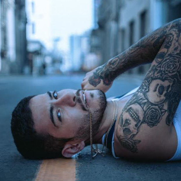 “Fantasía”: el nuevo single de LOOZAR que revive al reggaeton old school